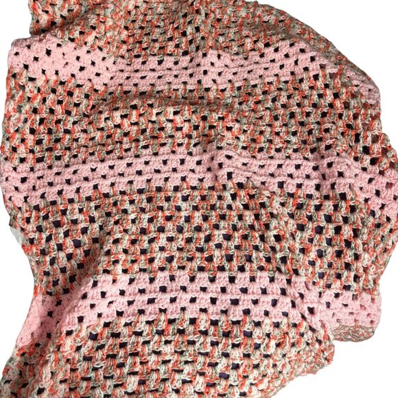 Handmade Crochet Baby Toddler Crib Blanket Beanie Hat Set Pink Multicolor NEW - Picture 4 of 4